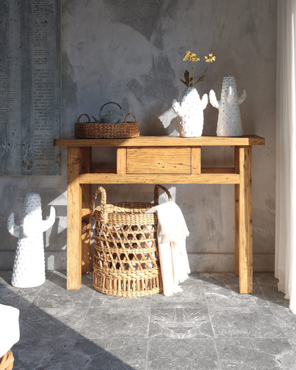 Bali Furniture – Samosir Desk With One Drawer – The Samosir Desk With One Drawer introdu
