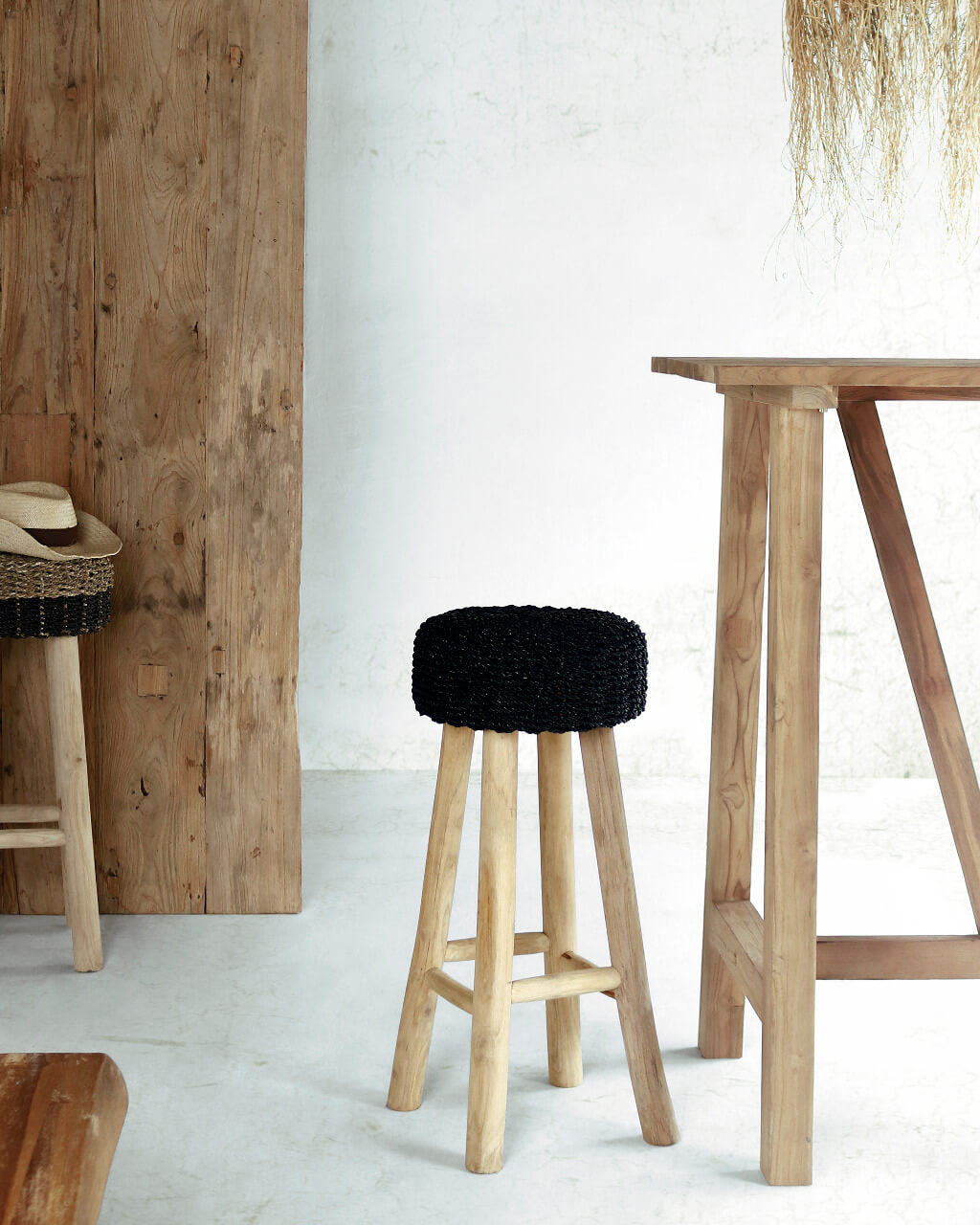 Thomi Bar Chair