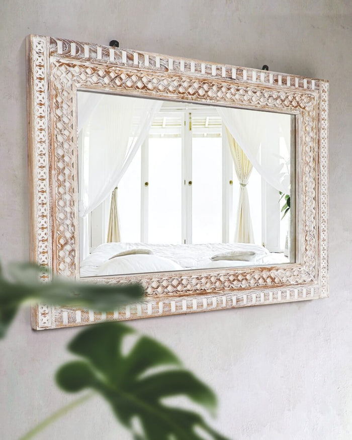 Bali Furniture – Minahasa Carving Mirror – The Minahasa Carving Mirror offers a cal
