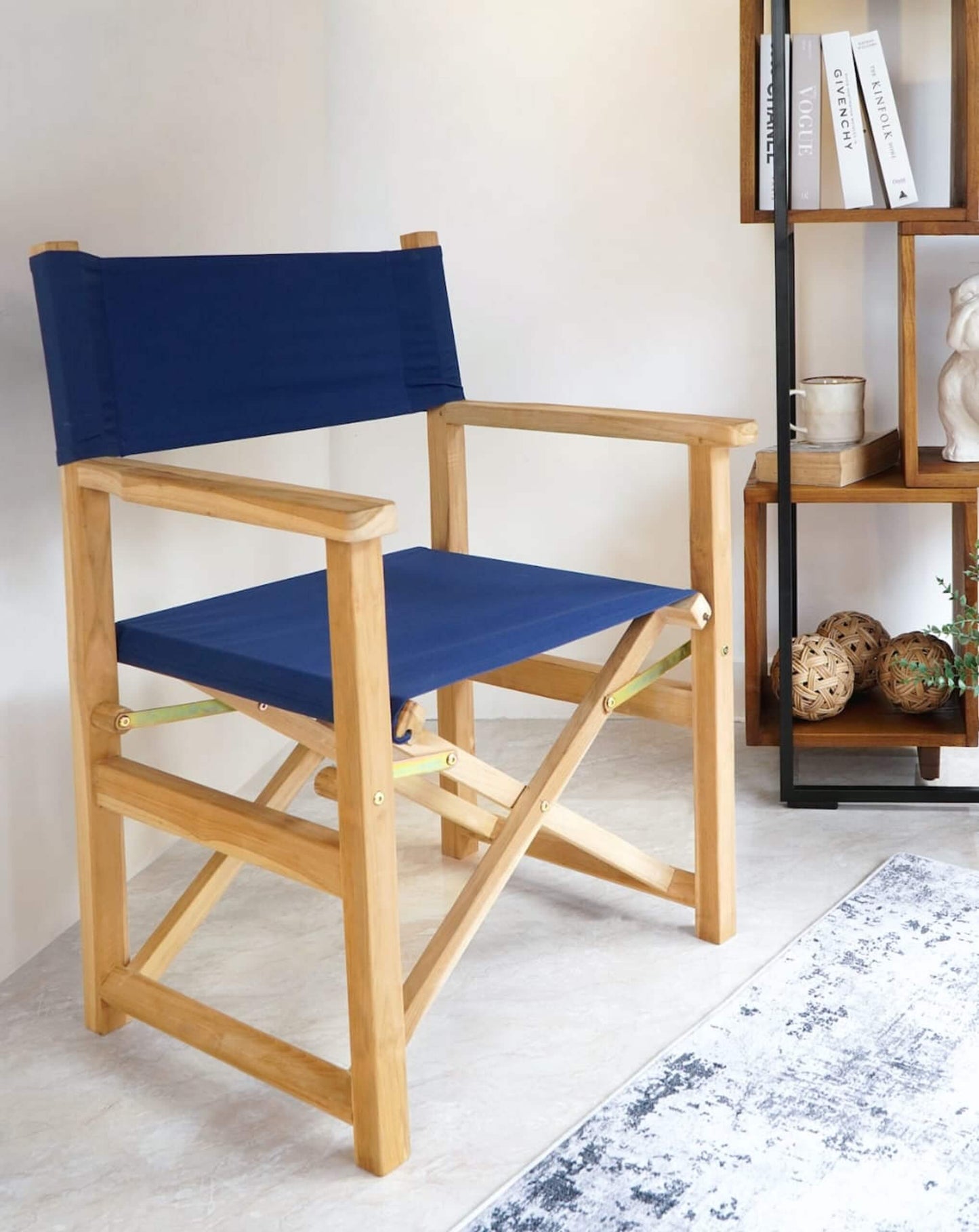 Bali Furniture – Director Armchair – The Director Armchair offers a calm, col