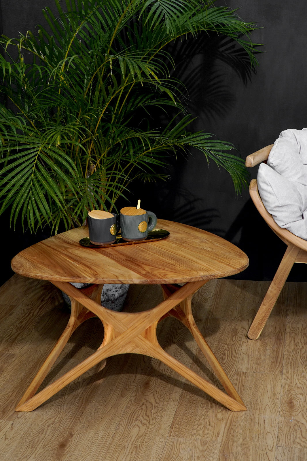 Teak coffee table – Mutiara – boho furniture handmade in Bali by BaliSouk