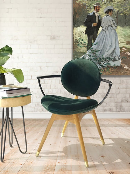 Bali Furniture – Leonardo Armchair – The Leonardo Armchair offers a calm, col