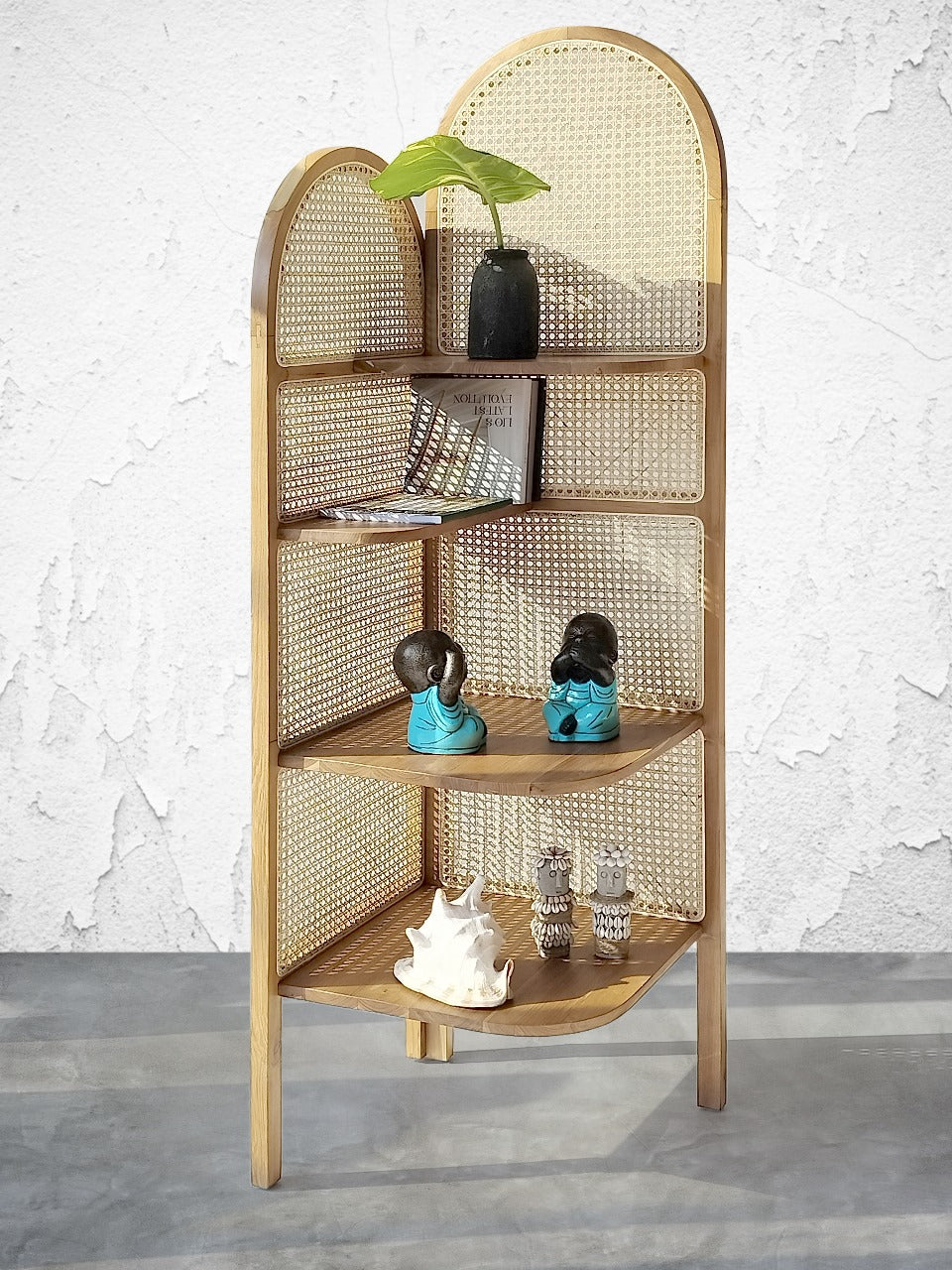 The Bintang Corner room divider – natural materials, boho decor handmade in Bali