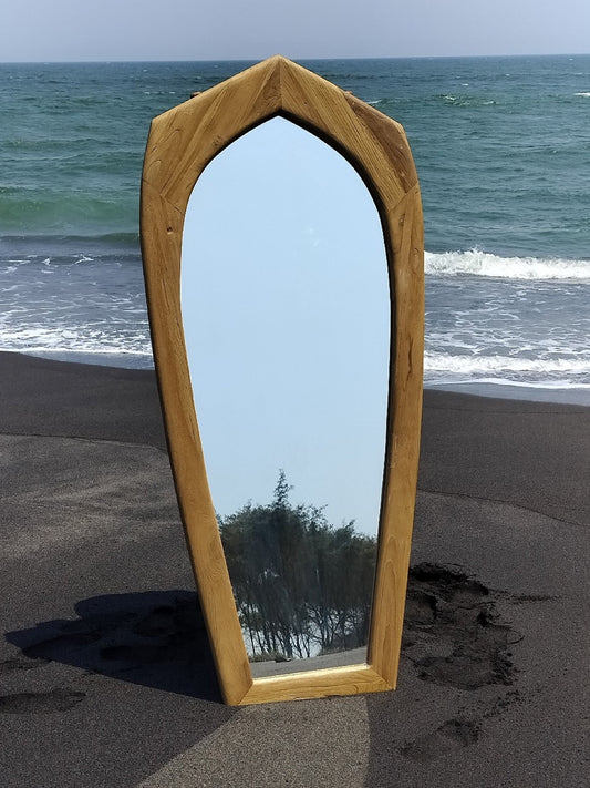 Queenie Standing Mirror