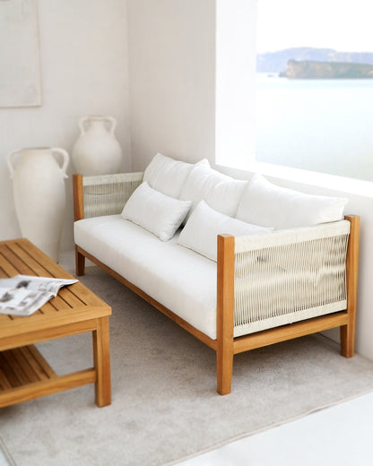 Tahiti Living Set Of Four Including White Cushion Set