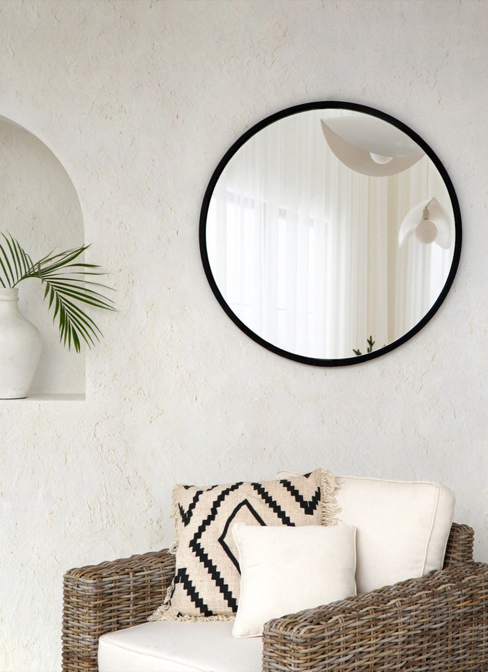 Bali Furniture – Kolding Round Mirror – The Kolding Round Mirror offers a calm, 