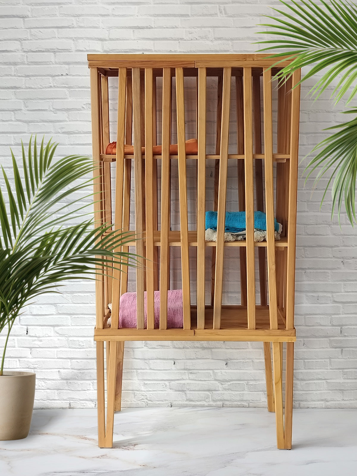 Bali Furniture – Fredericia Cabinet – The Fredericia Cabinet introduces an eff