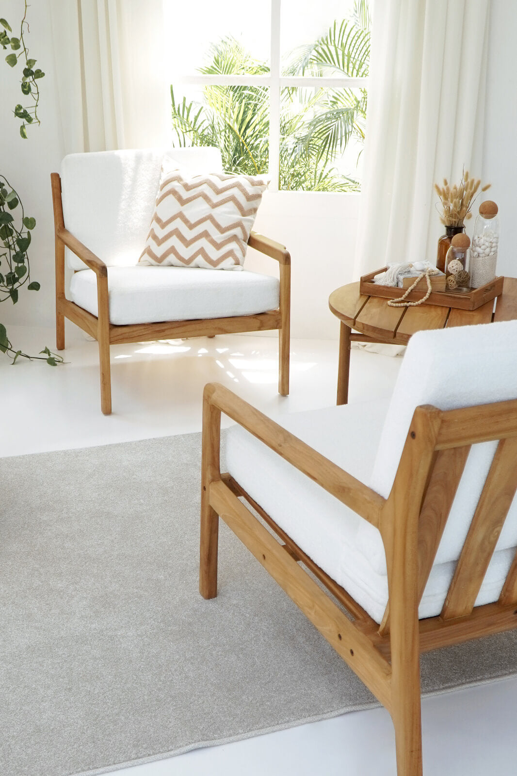 Bali Furniture – Chelsea Living Set Of Six Including White Cushion Set