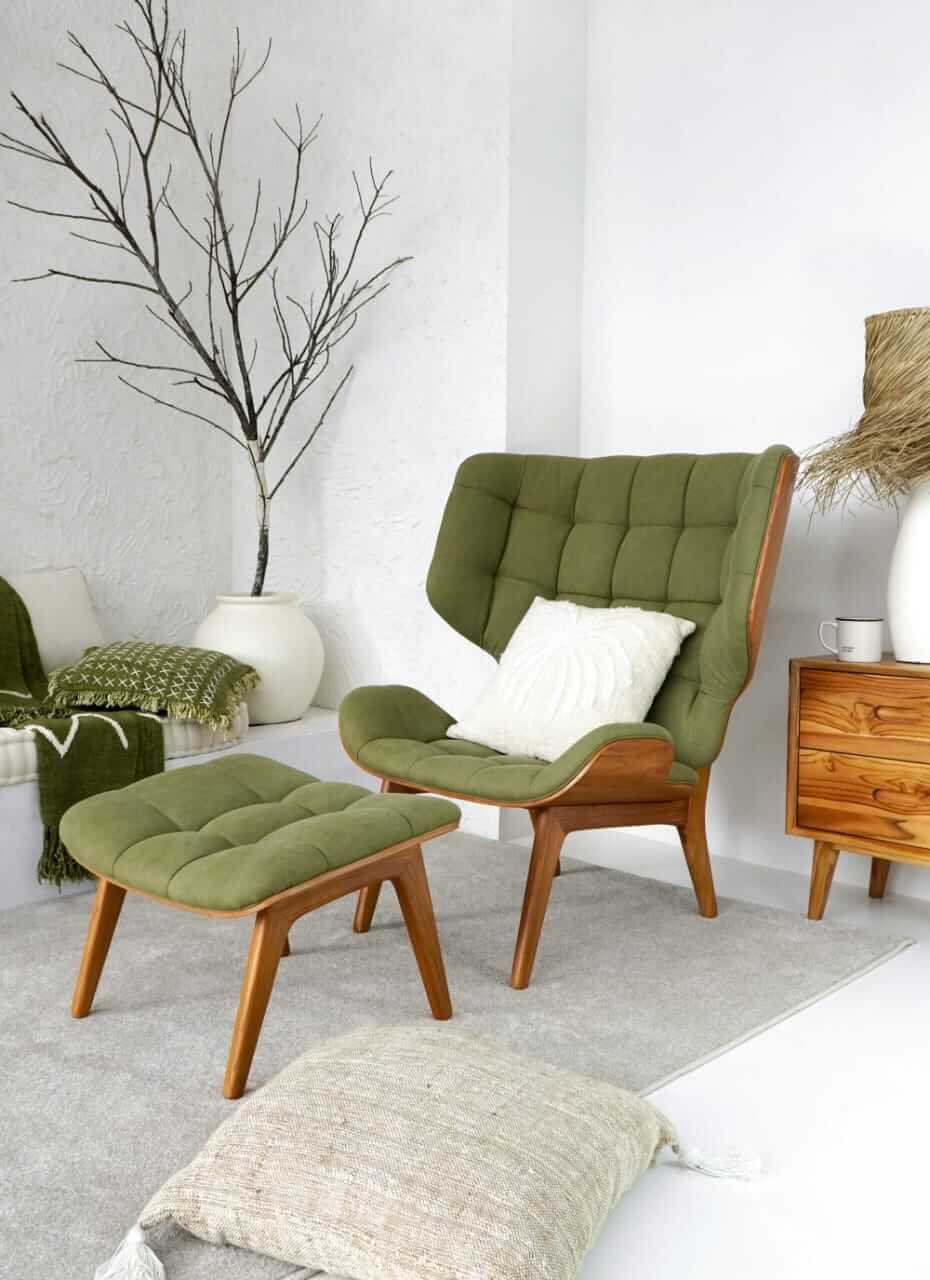 Bali Furniture – Capito Lounge Chair With Stool – The Capito Lounge Chair With Stool bring