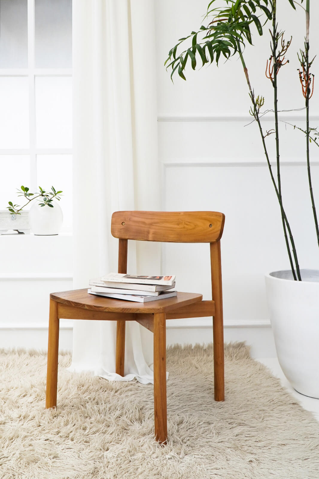 Bali Furniture – Stanley Dining Chair – The Stanley Dining Chair adds depth and 