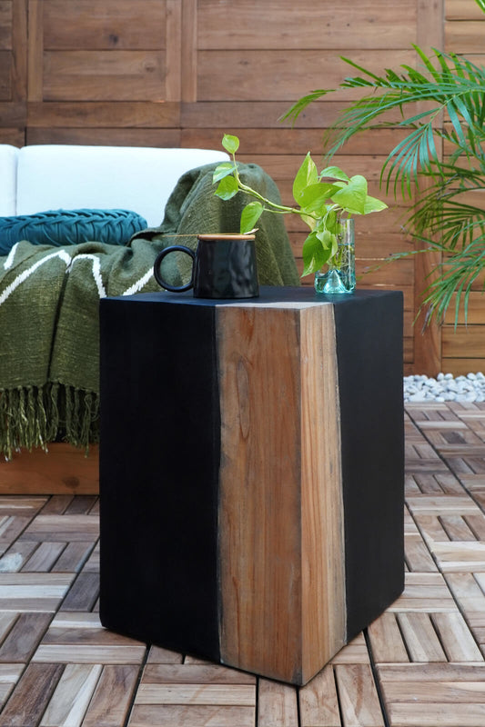 Bali Furniture – Felix Stool – The Felix Stool offers a calm, collected