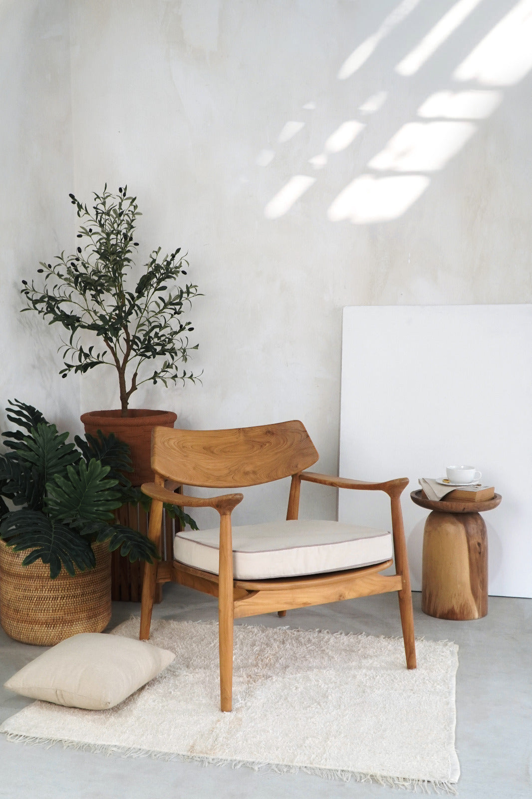 The Curacao chair – natural materials, boho furniture handmade in Bali