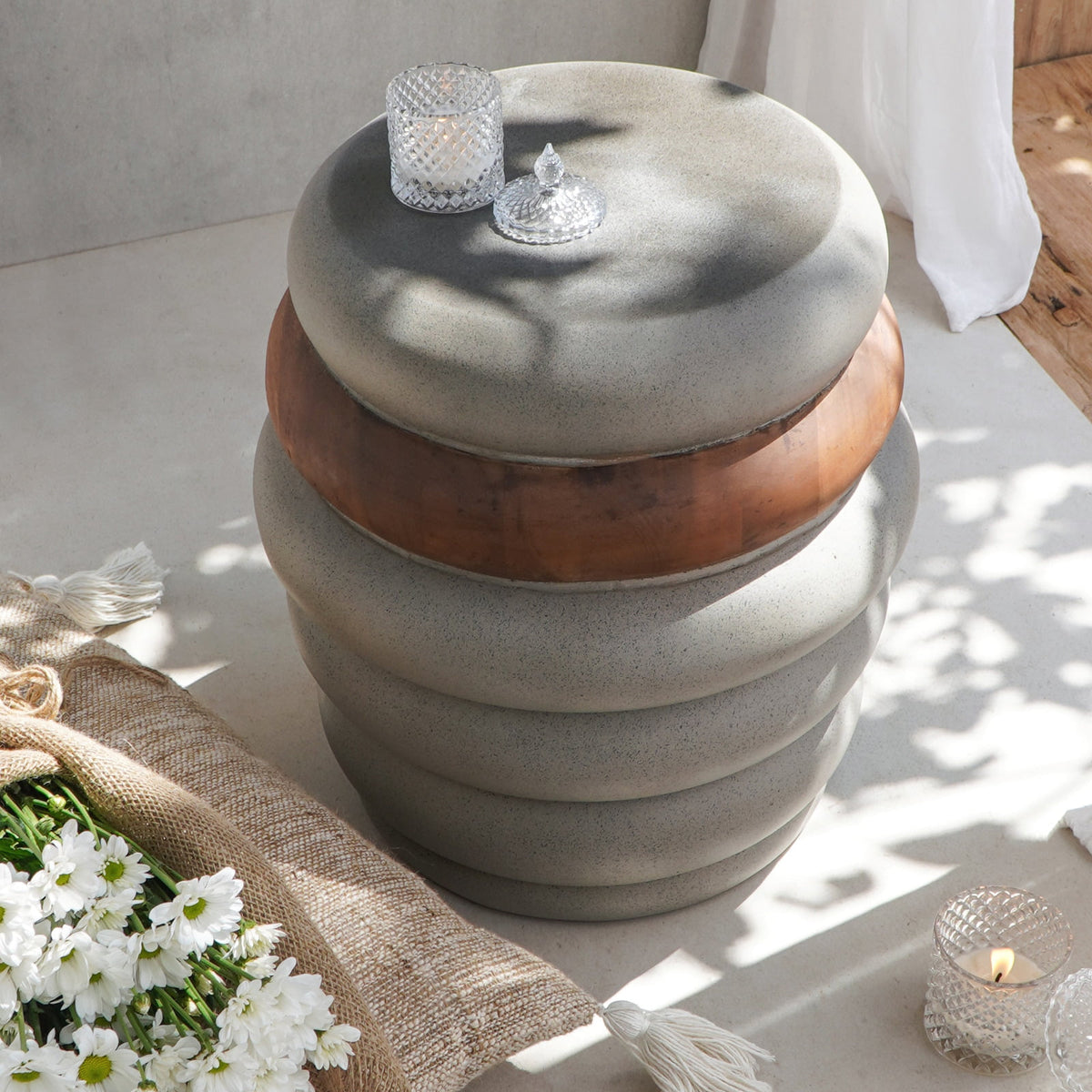 Thomi End side table in natural materials – handmade boho furniture from Bali