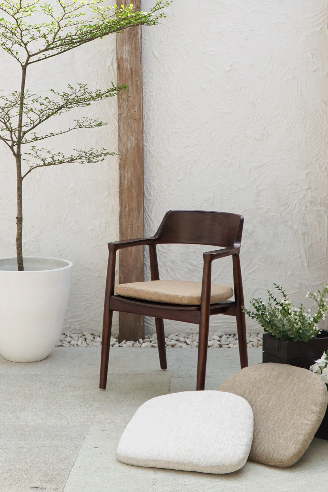 Kennedy armchair, boho furniture handmade by Balinese artisans