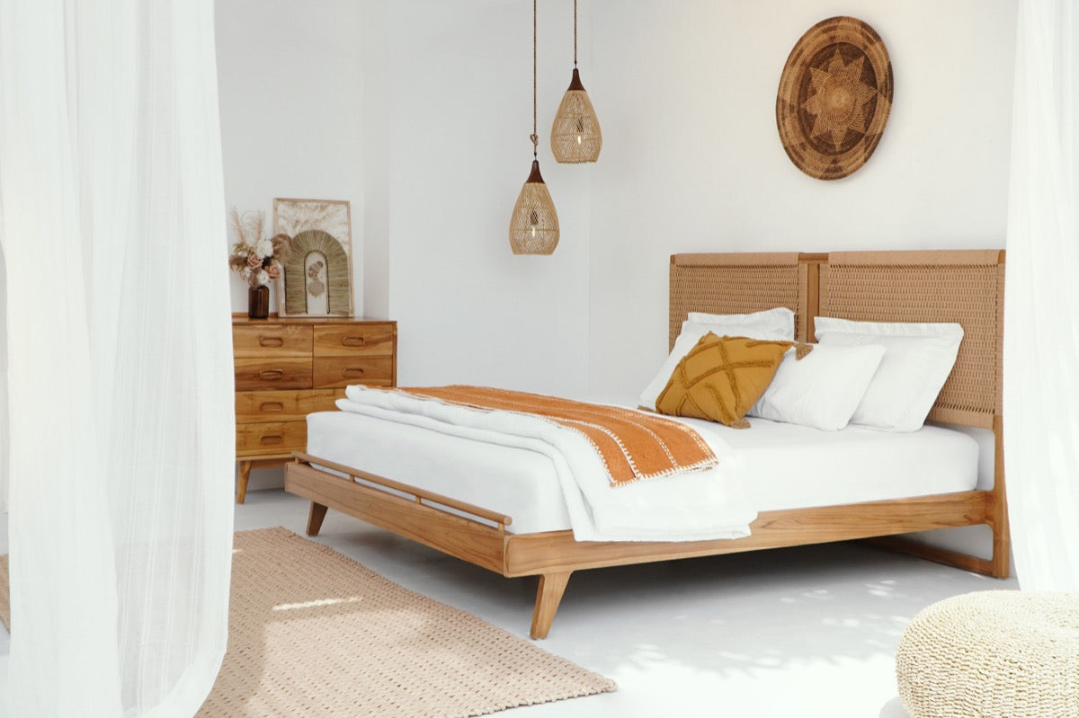 Scotland Bed With Headboard