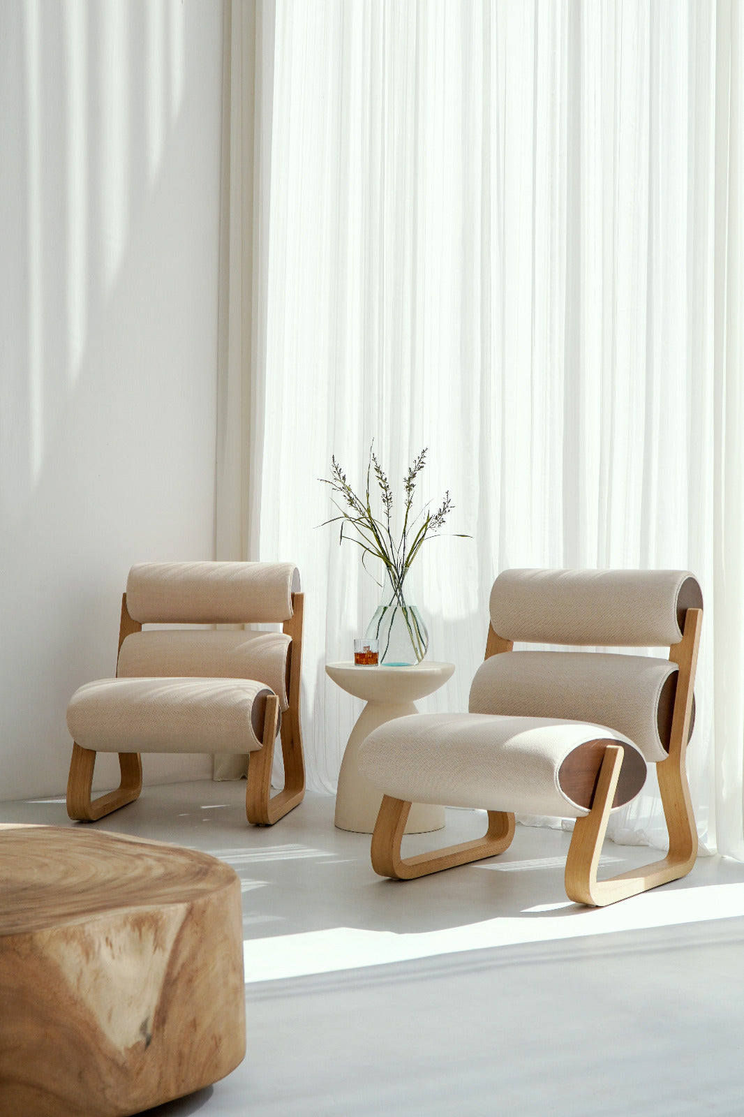 Linen lounge chair Radi – boho furniture, handwoven and handmade in Bali