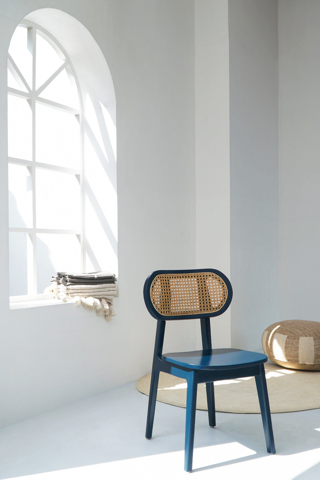 Handcrafted teak dining chair – Darwin, boho furniture from BaliSouk