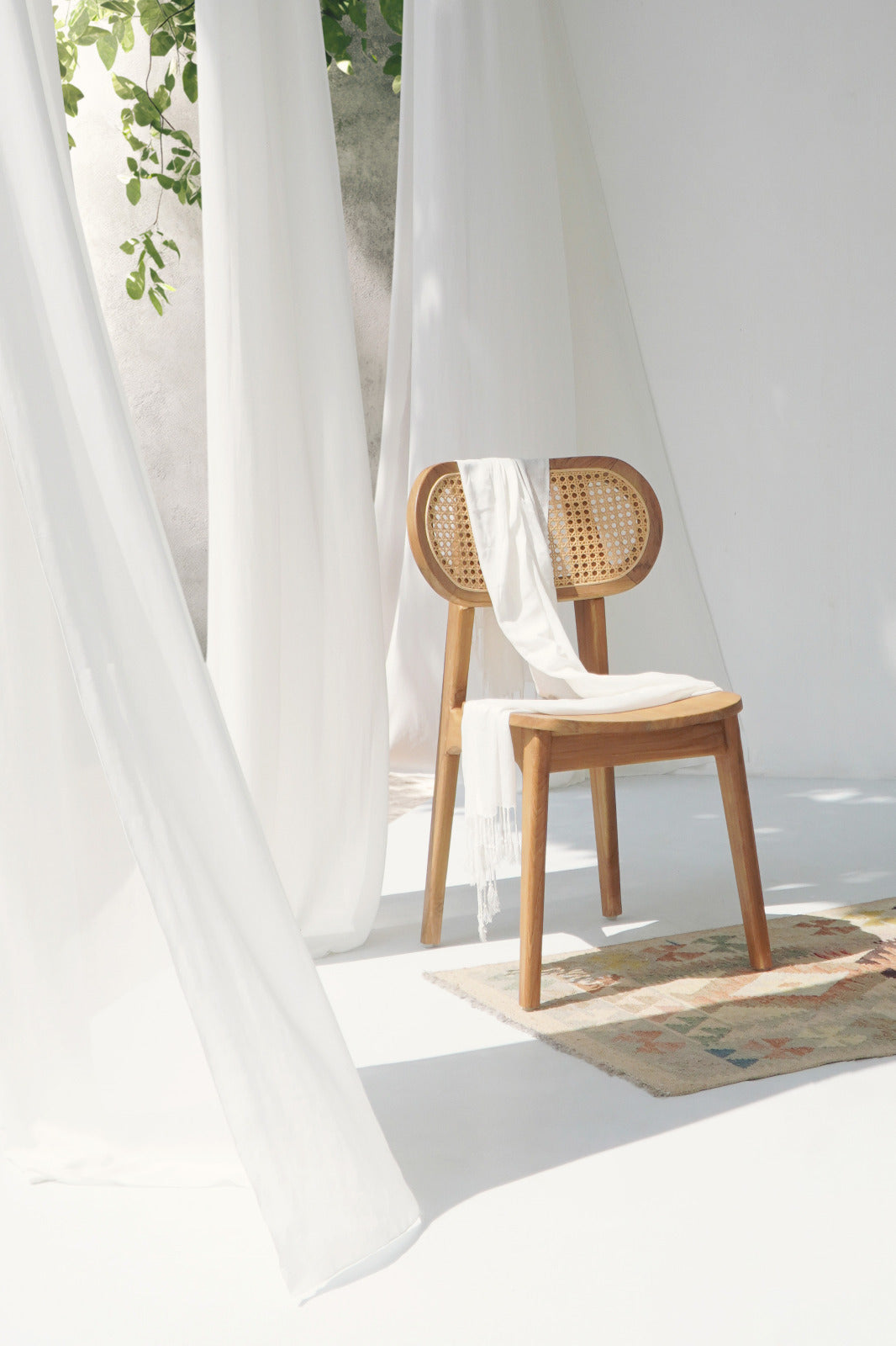 Darwin dining chair in natural materials – boho furniture by BaliSouk