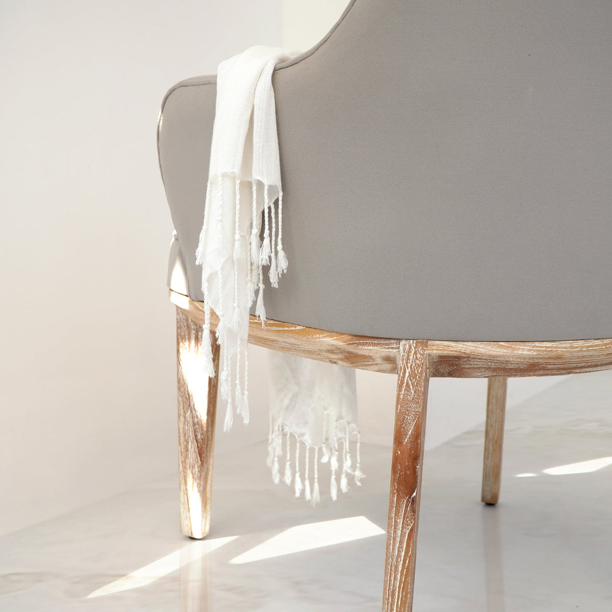 Teak armchair Phoebe – boho furniture, handwoven and handmade in Bali