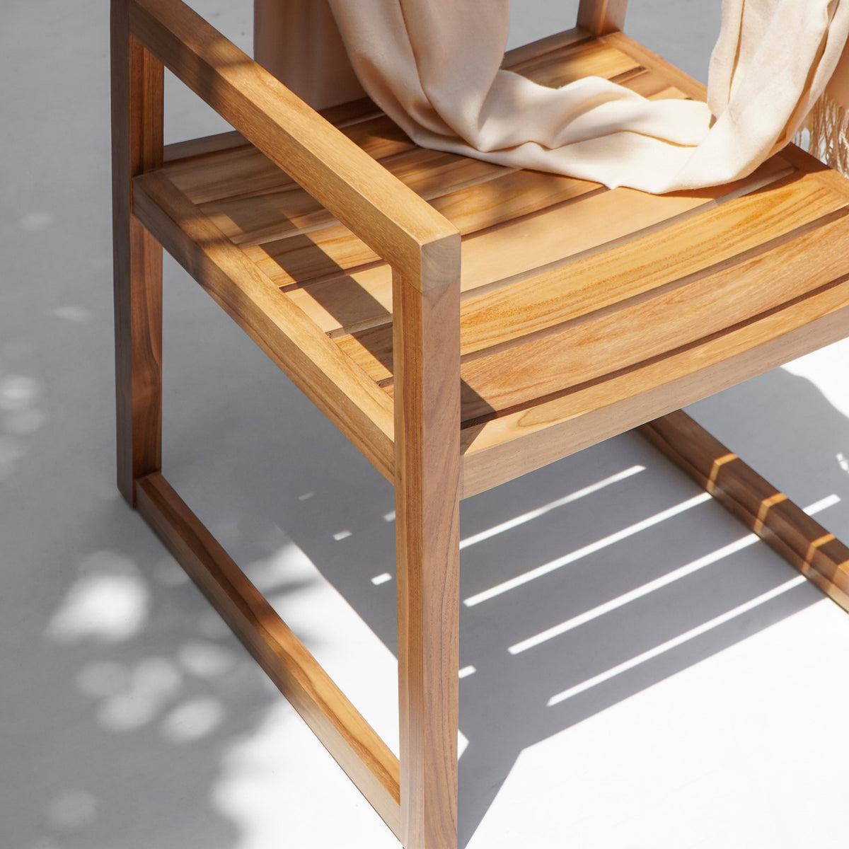 Teak dining chair Billy – handmade in Bali, boho style