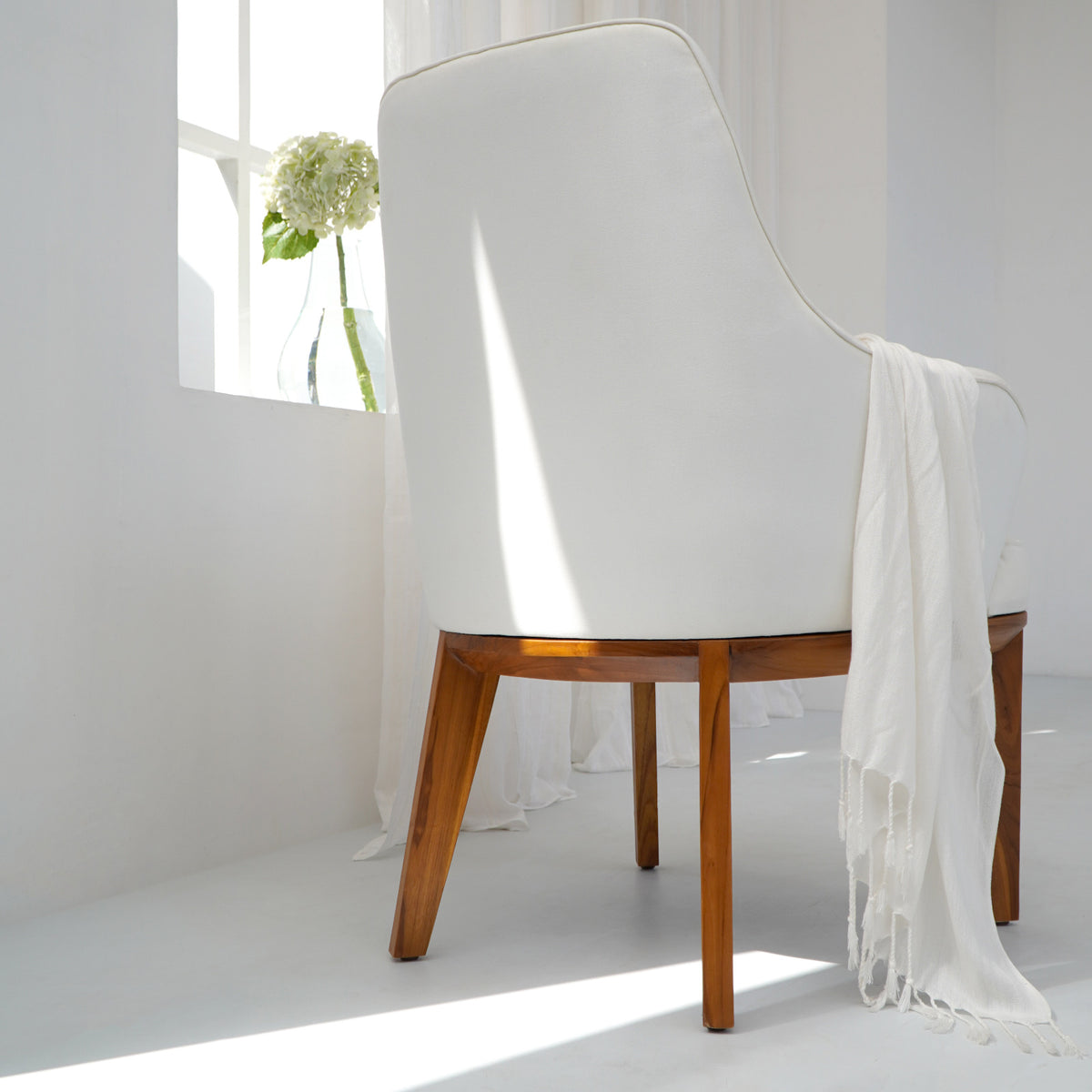 Phoebe armchair in natural materials – boho furniture by BaliSouk