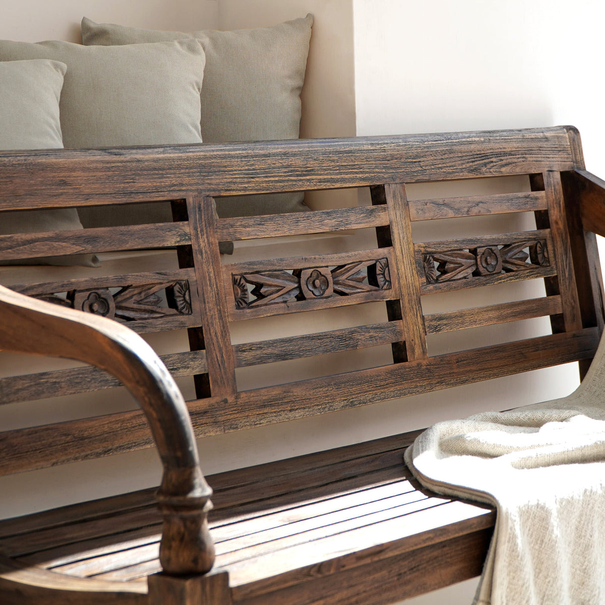 Mahogany bench – William, natural natural materials in boho style