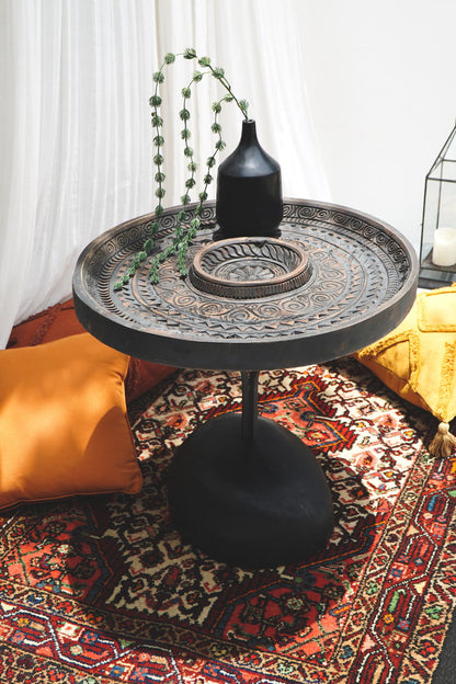 Karmara – natural materials table, boho furniture from Bali