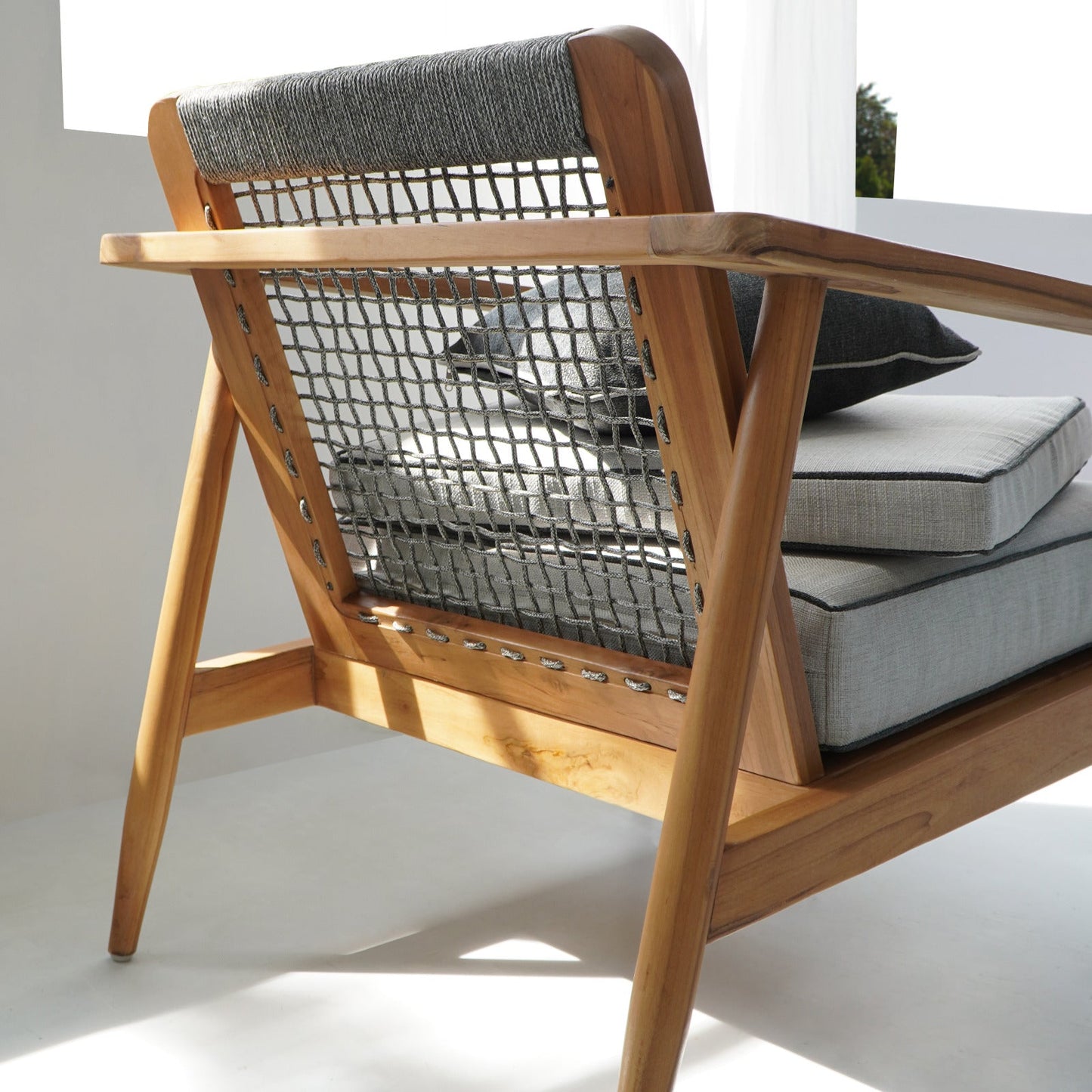 Bali Furniture – Aubry Lounge Chair