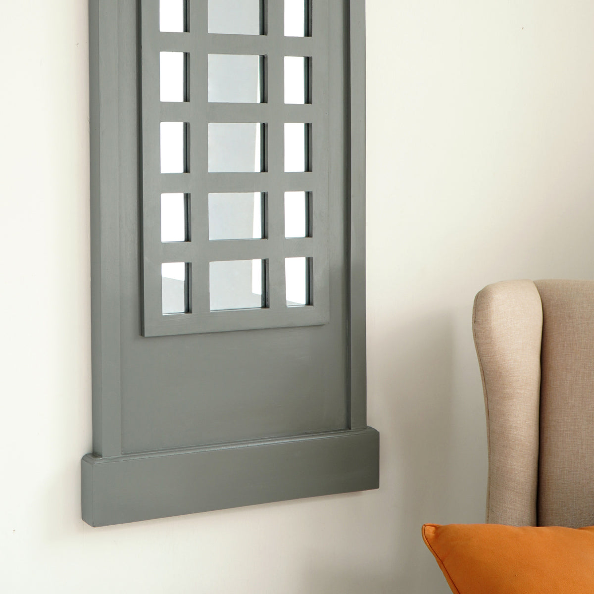 Handcrafted mahogany mirror – London Standing, boho decor from BaliSouk