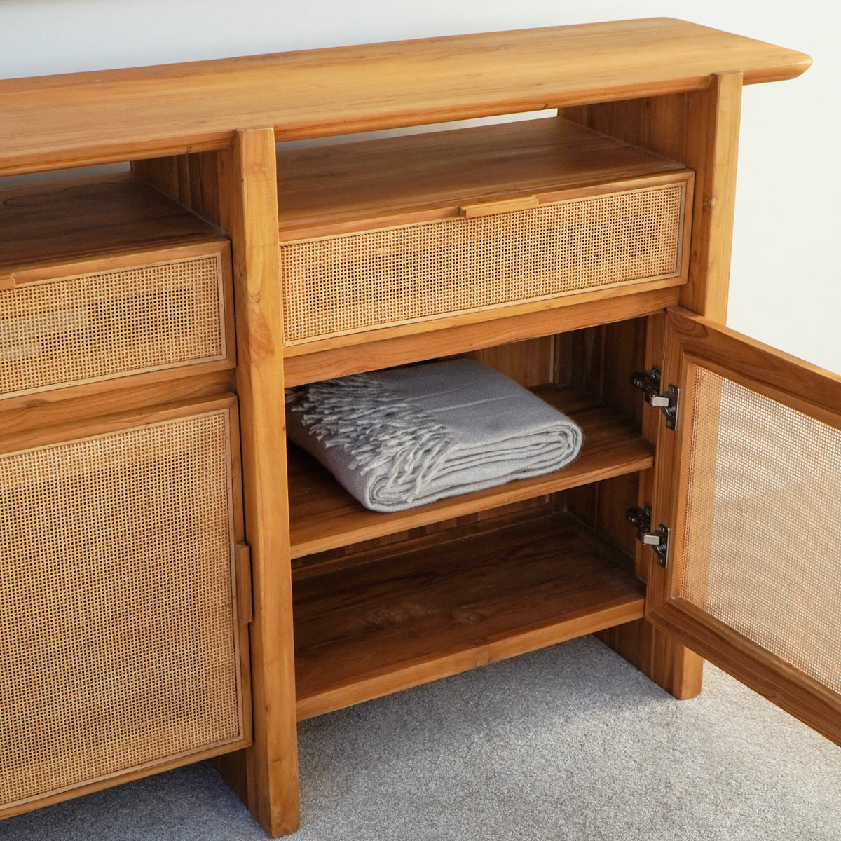Horison Sideboard