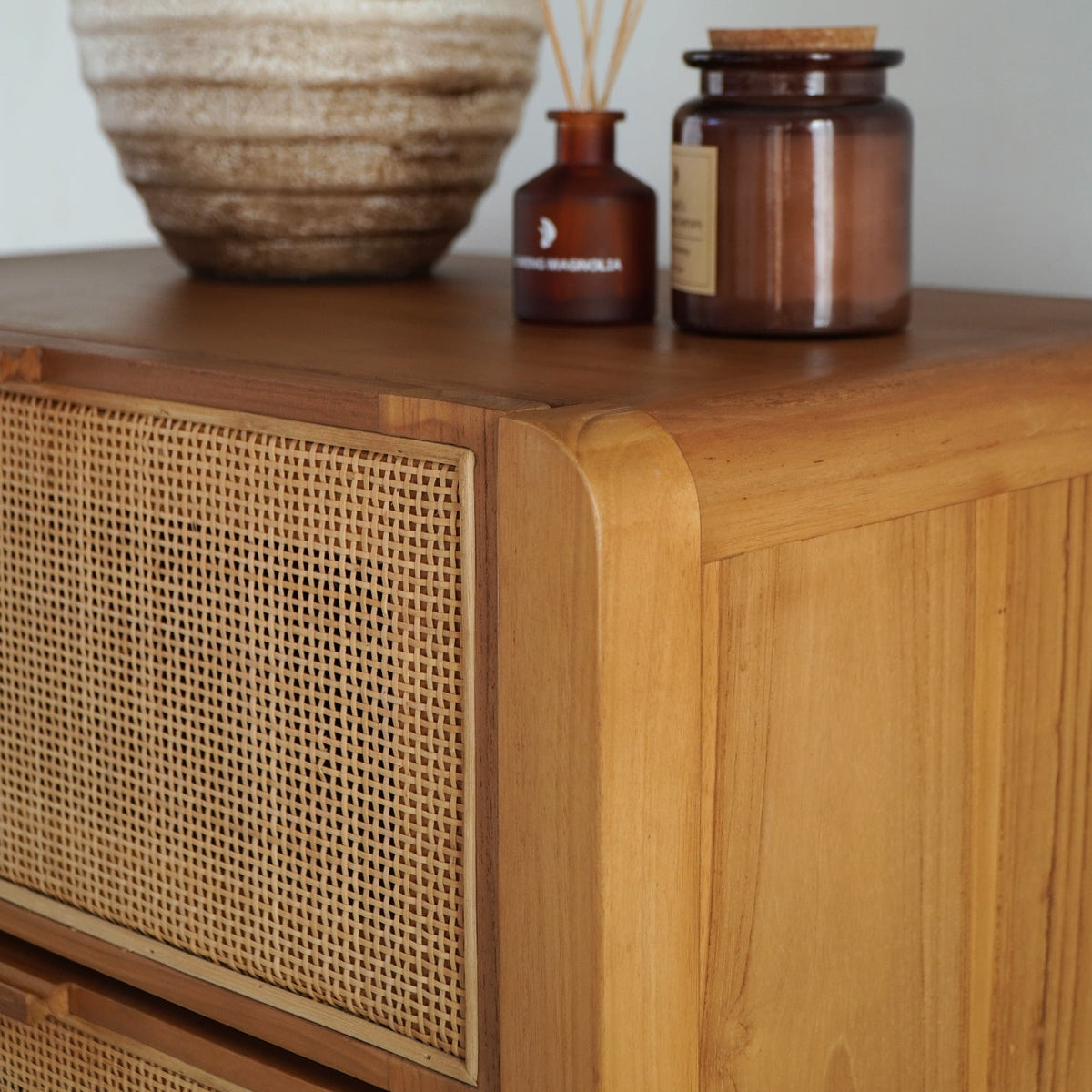 Horison Dresser Cabinet