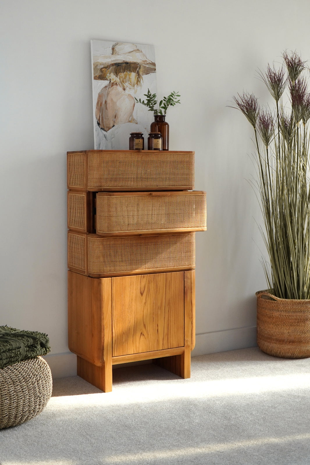 Horison Dresser Cabinet