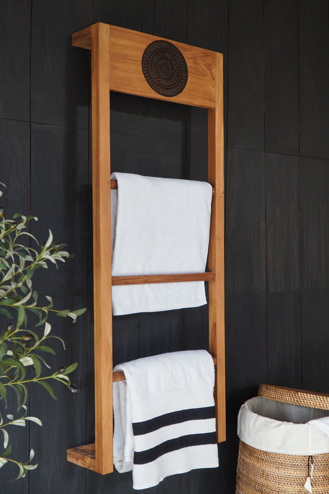 Teak towel rack – Anita – boho furniture handmade in Bali by BaliSouk