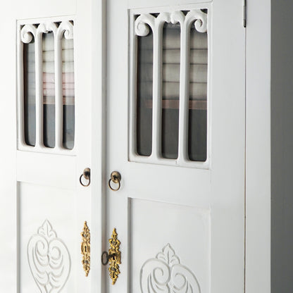Sander Cabinet With Four Shelve, Key And Holder Inside