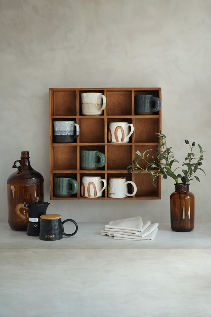 Sander Glass Rack
