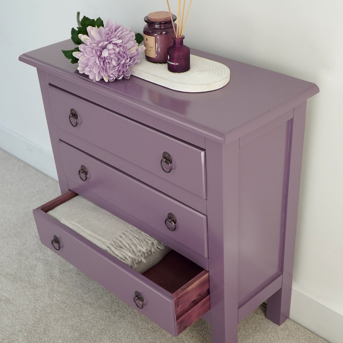 Sander Buffet With Three Drawers