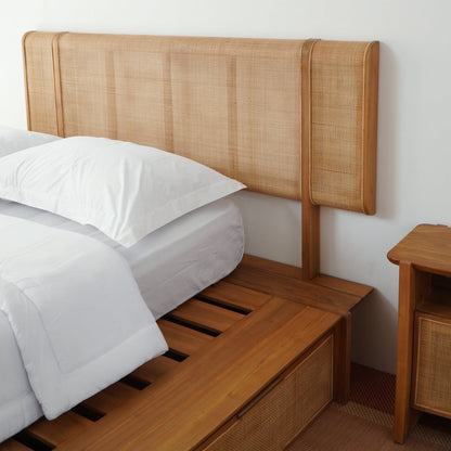 Horison Queen Bed