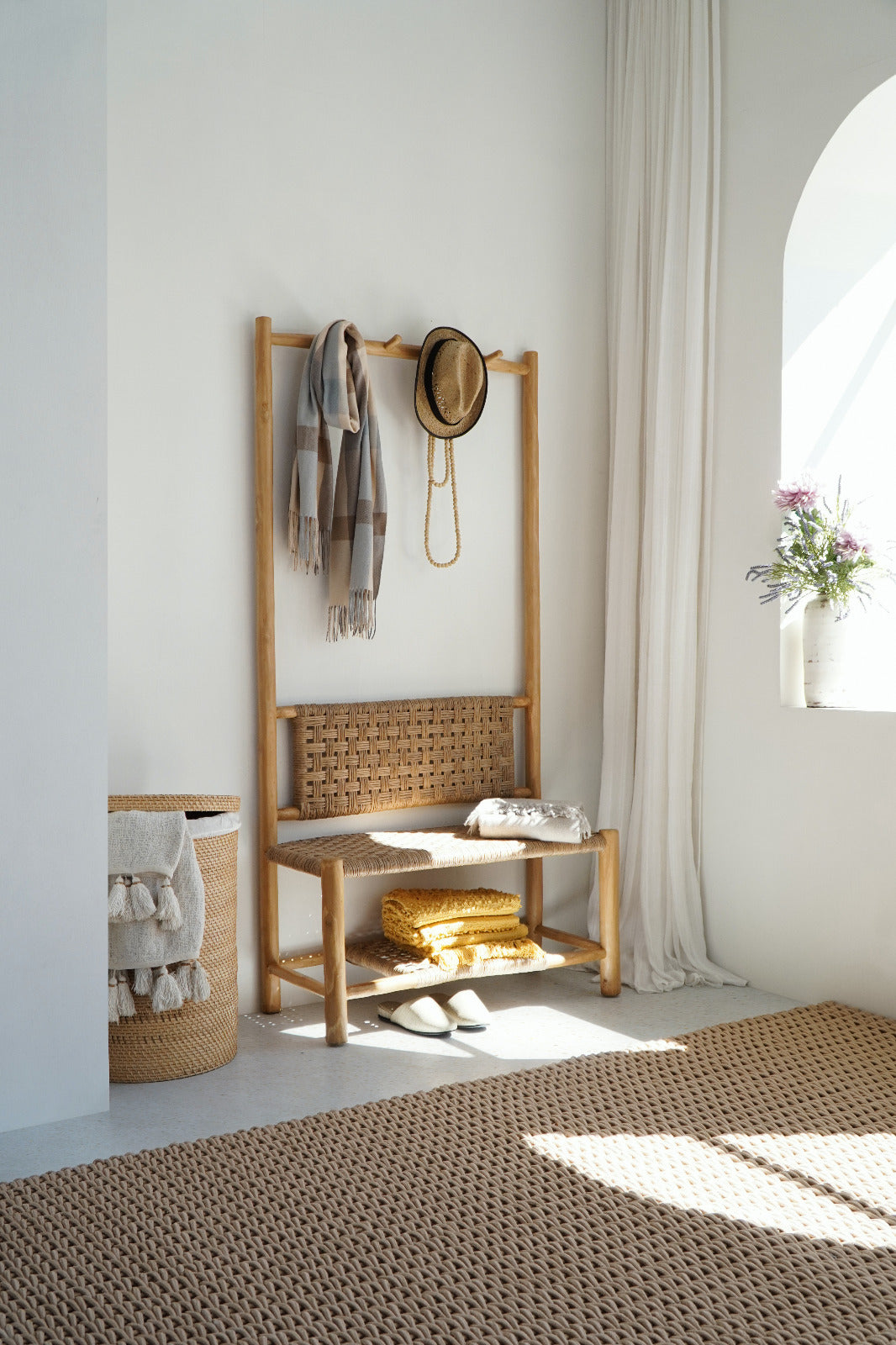 Colmar Bench Hanger