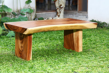 Suar wood coffee table – Bangka – boho furniture handmade in Bali by BaliSouk
