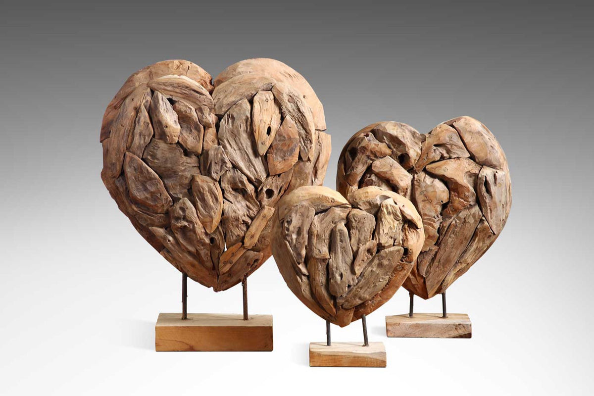 The Scarp Heart decorative piece – natural materials, boho decor handmade in Bali