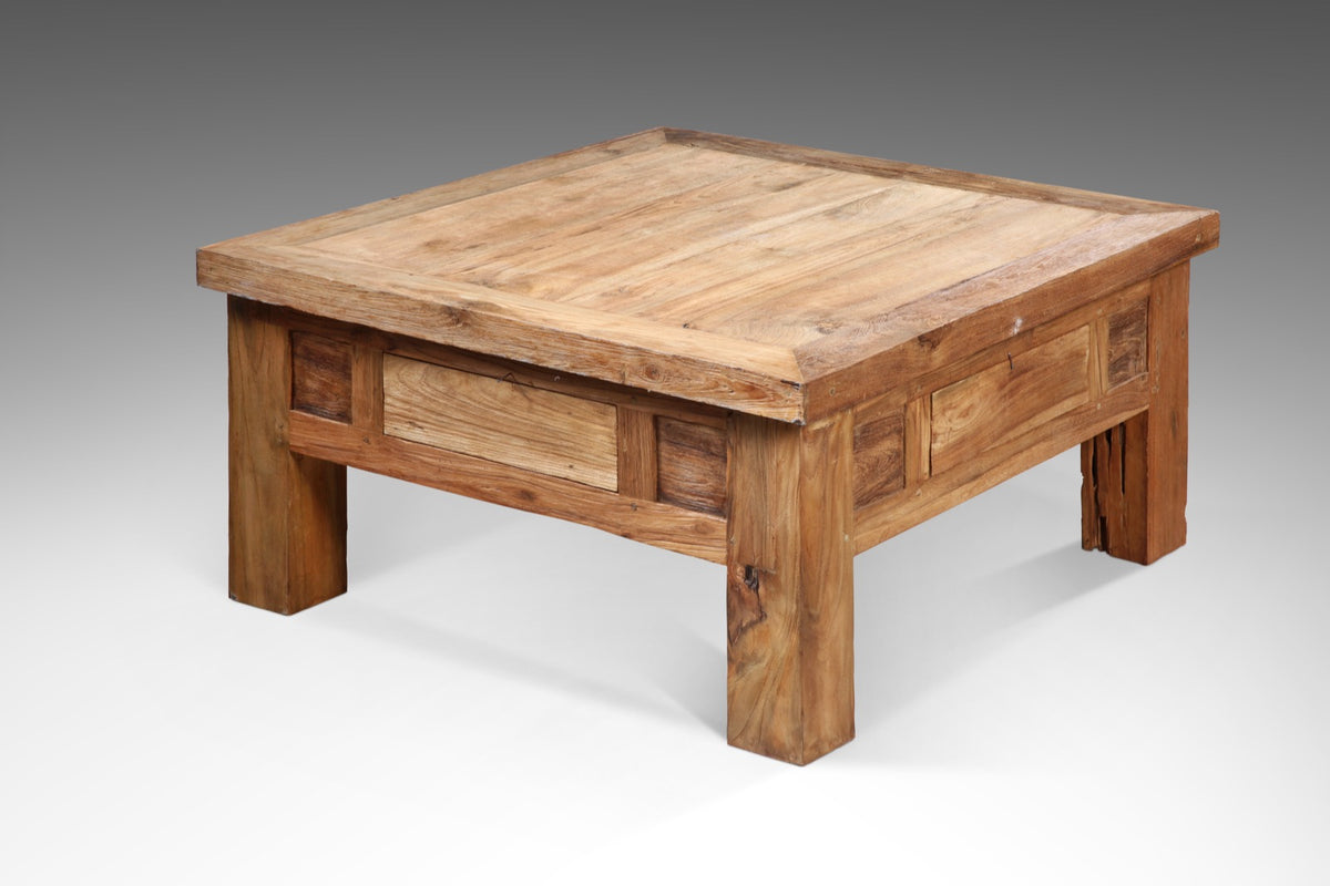 Saman coffee table in natural materials – handmade boho furniture from Bali