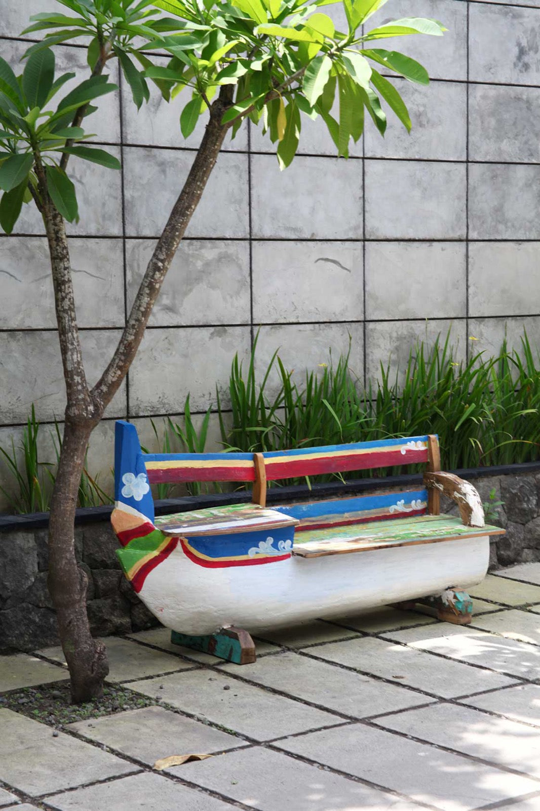 Handmade recycled teak bench – the Castro Boat, boho furniture made in Bali