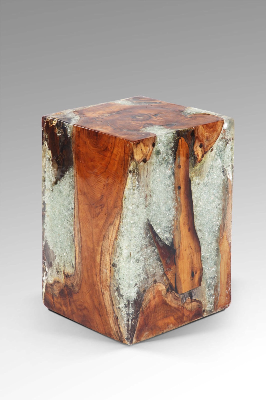 Teak stool – Stark, natural natural materials in boho style