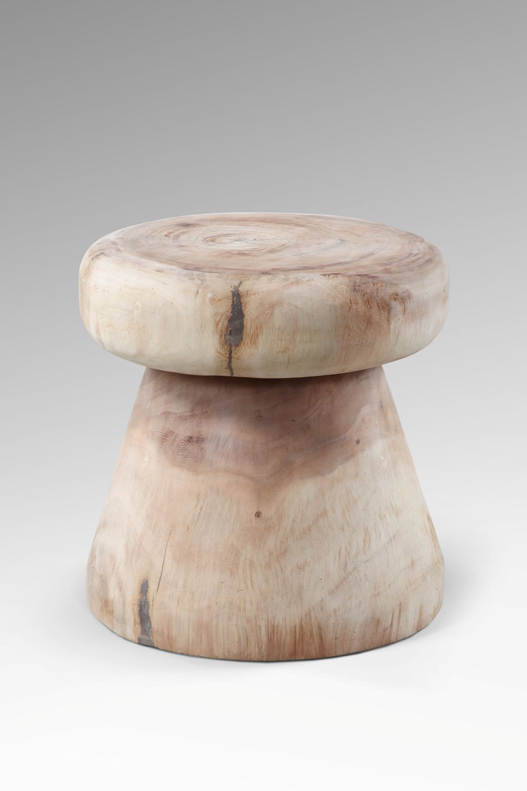 Mushroom side table in natural materials – handmade boho furniture from Bali