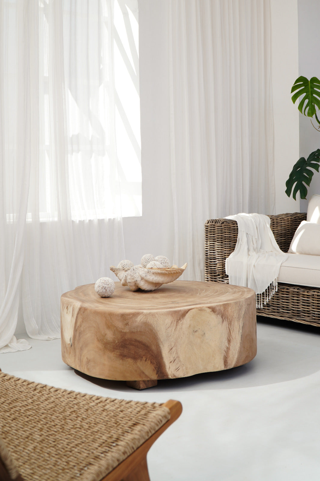 Handcrafted suar wood coffee table – Tyria, boho furniture from BaliSouk