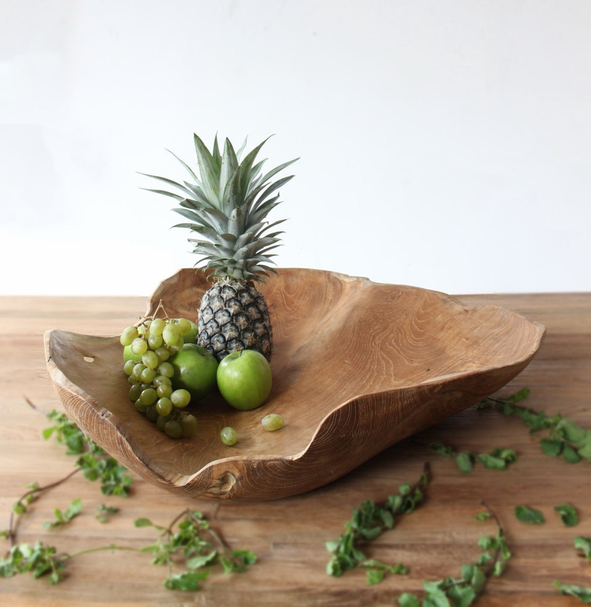 Curve plate by BaliSouk – boho decor made in Bali