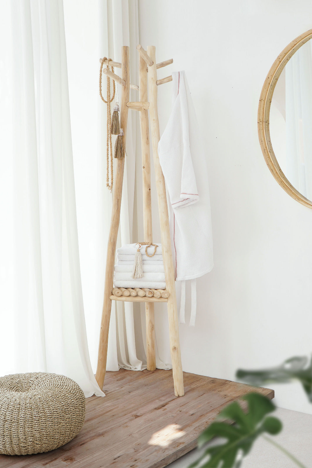 Malone Coat Hanger Triangle