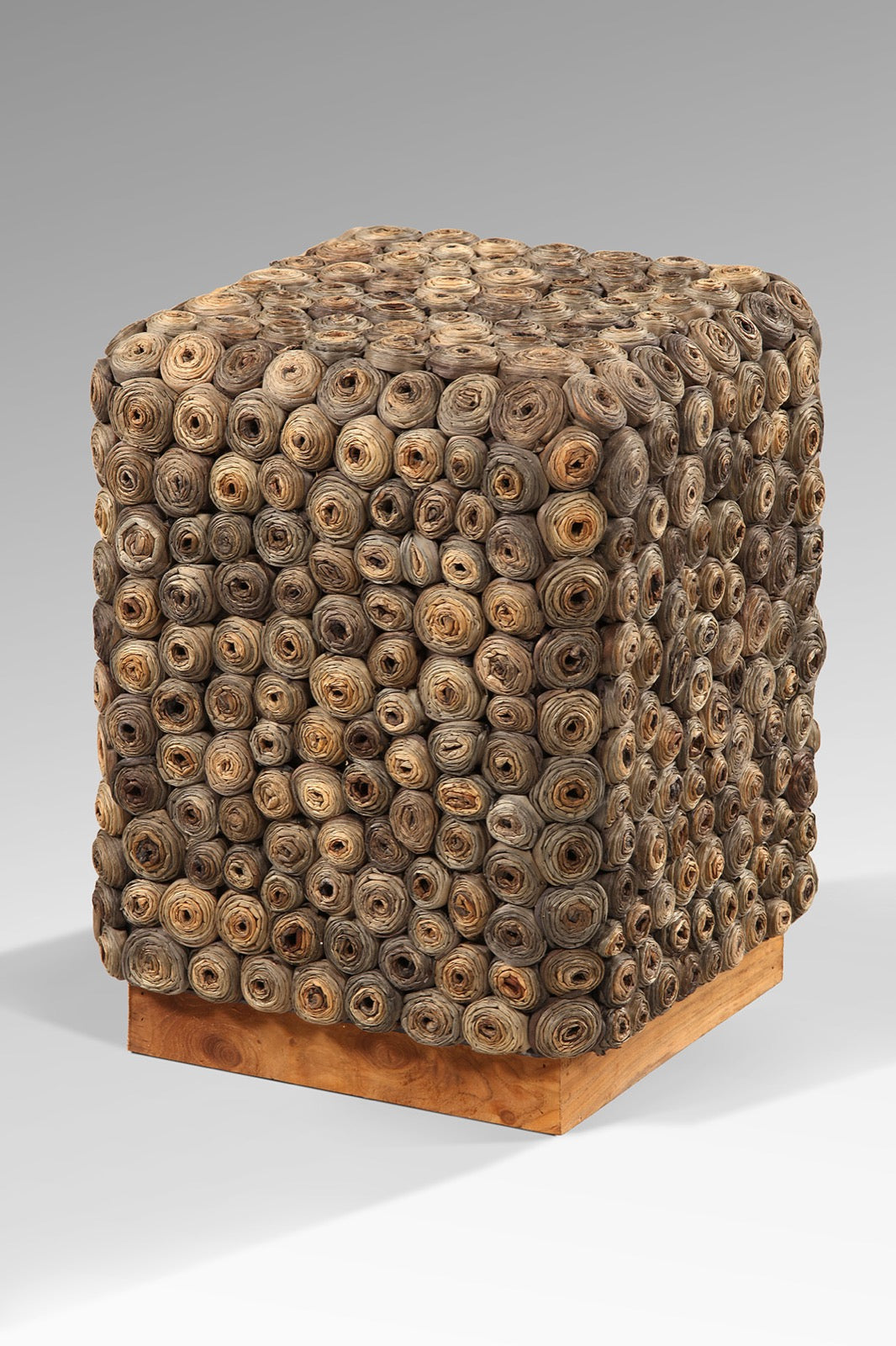 Water hyacinth stool – Curly – boho furniture handmade in Bali by BaliSouk