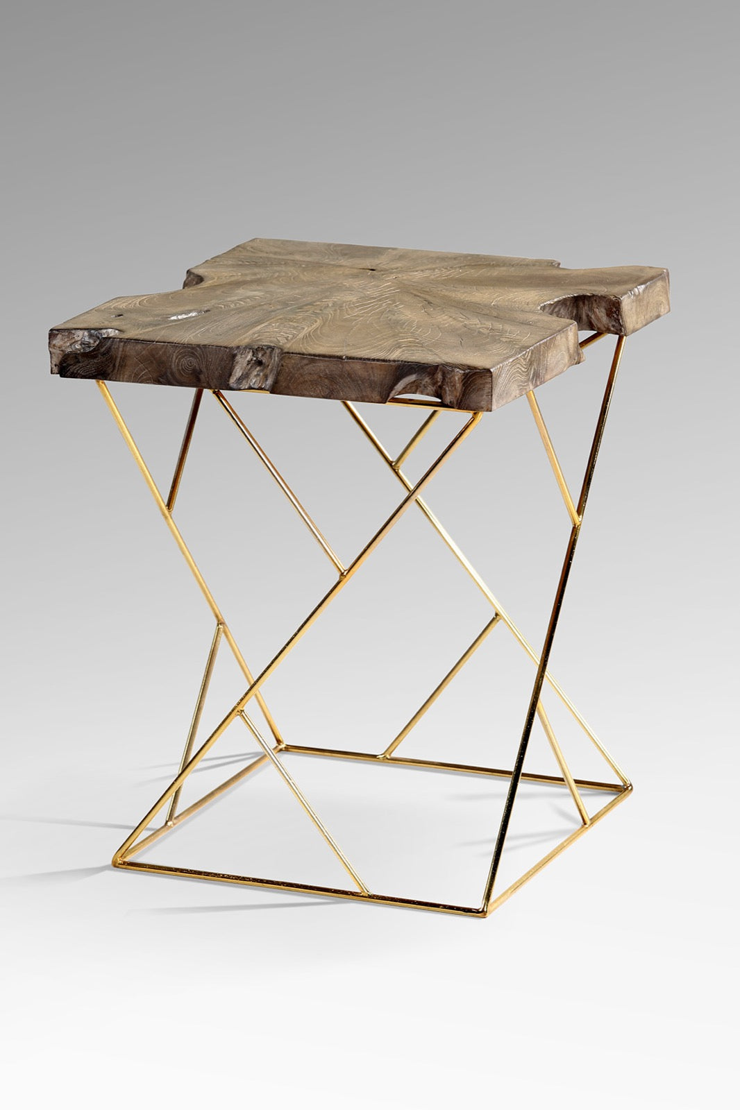 Portia side table in natural materials – handmade boho furniture from Bali