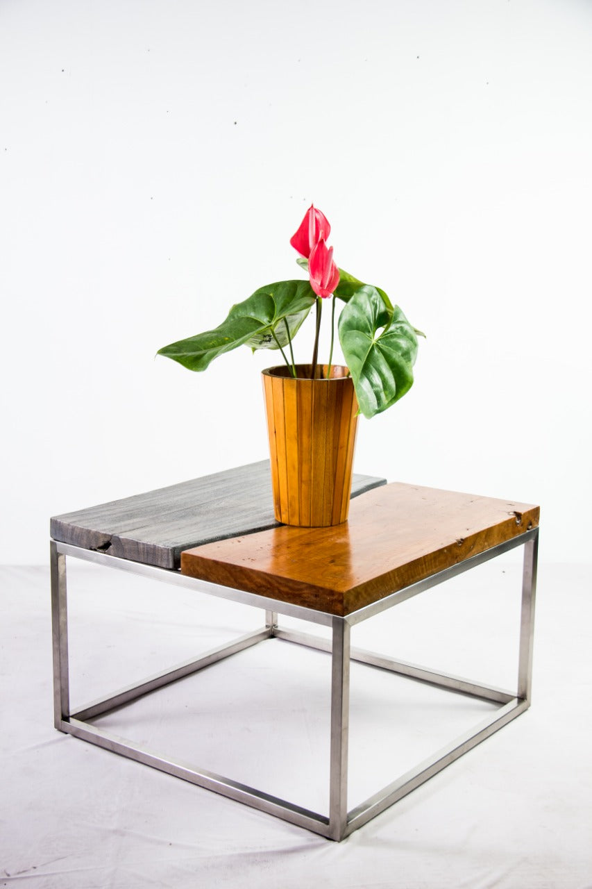 Suar wood coffee table Picasso – handmade in Bali, boho style